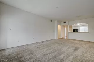 Photo #2: 2693314 Listing