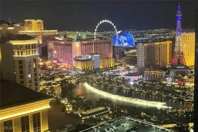 MLS: 2693344 Condo For Sale