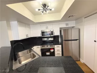 Photo #5: 2693350 Listing 