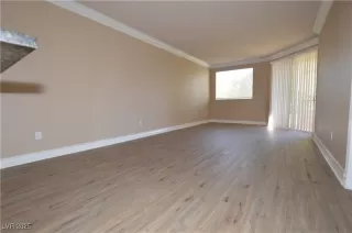 Photo #1: 2693402 Listing 