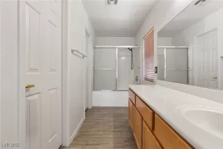 Photo #5: 2693408 Listing