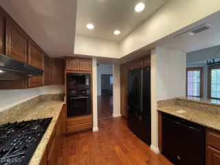 Photo #5: 2693454 Listing