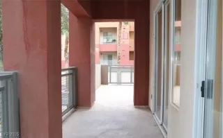 Photo #1: 2693486 Listing 