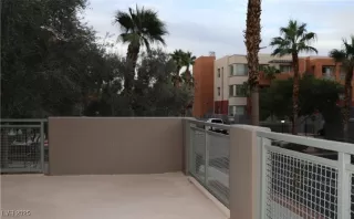 Photo #2: 2693486 Listing 