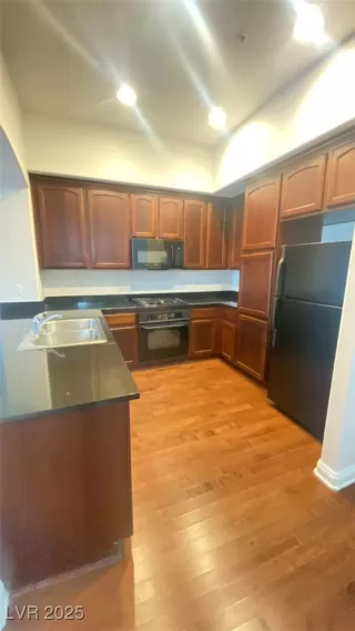 Photo #3: 2693494 Listing 