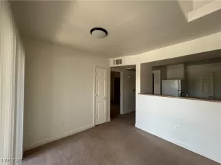 Photo #3: 2693495 Listing 