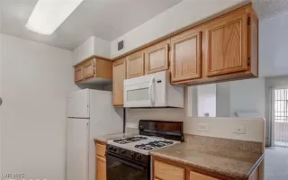 Photo #1: 2693508 Listing