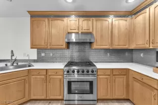 Photo #1: 2693551 Listing 