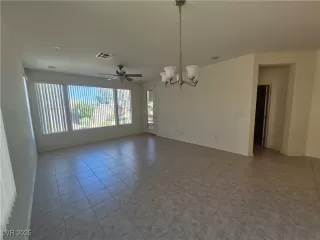 Photo #2: 2693559 Listing