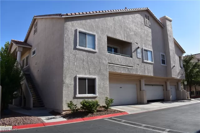 MLS: 2693572 Condo For Sale