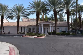 Photo #4: 2693572 Listing