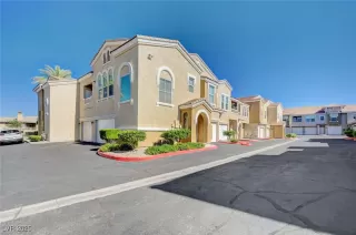 Photo #1: 2693581 Listing 