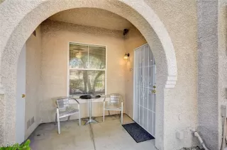 Photo #3: 2693581 Listing 