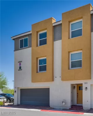 Photo #1: 2693610 Listing 