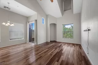 Photo #4: 2693639 Listing