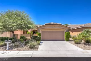 More Details about MLS # 2693642 : 5389 PROGRESSO STREET