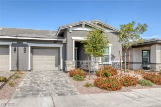 Photo #2: 2693647 Listing 