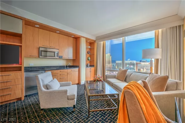 MLS: 2693684 Condo For Sale