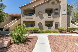 Photo #2: 2693692 Listing