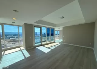 Photo #2: 2693701 Listing 