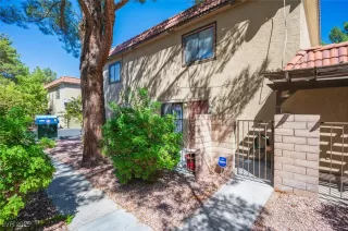 Photo #2: 2693717 Listing 