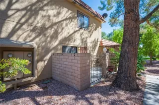 Photo #3: 2693717 Listing 