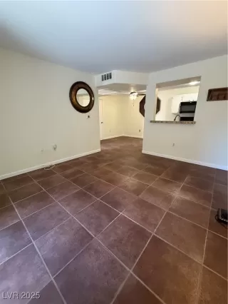 Photo #1: 2693720 Listing 