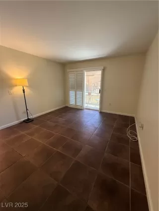 Photo #2: 2693720 Listing 