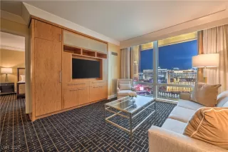 Photo #2: 2693737 Listing 