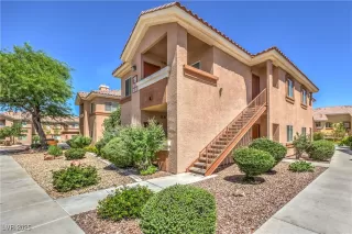Photo #3: 2693762 Listing 