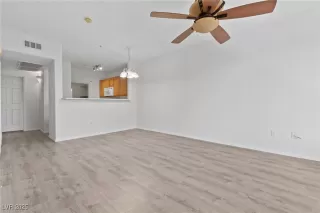 Photo #3: 2693764 Listing 