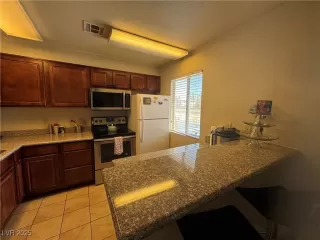 Photo #4: 2693767 Listing 