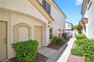 Photo #2: 2693784 Listing 