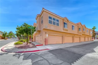 More Details about MLS # 2693786 : 105 LIGHTHOUSE DRIVE 105