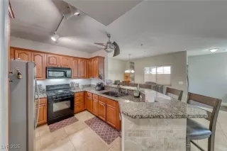 Photo #1: 2693786 Listing 