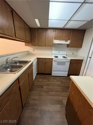 Photo #3: 2693795 Listing 