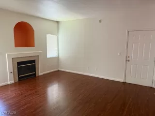 Photo #2: 2693811 Listing 