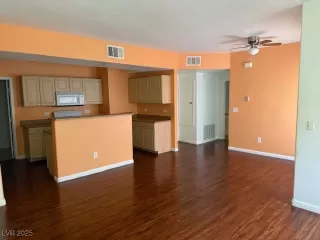 Photo #6: 2693811 Listing 