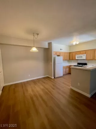 Photo #5: 2693812 Listing 