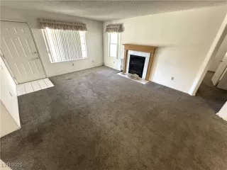 Photo #5: 2693902 Listing 