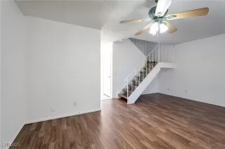 Photo #1: 2693918 Listing 