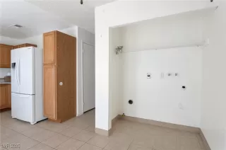 Photo #4: 2693918 Listing 