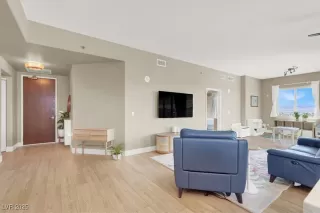 Photo #5: 2693927 Listing 