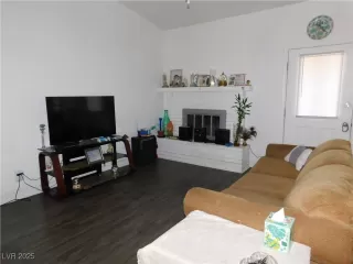 Photo #4: 2693934 Listing 