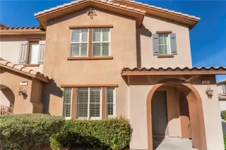 Photo #1: 2694008 Listing 