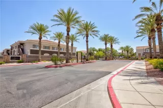 Photo #1: 2694031 Listing 