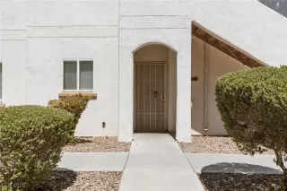 Photo #2: 2694083 Listing 