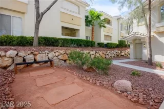 Photo #1: 2694093 Listing 