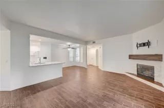 Photo #2: 2694095 Listing