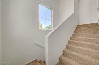 Photo #5: 2694118 Listing